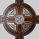 Patch croix celtique en cuir embouti, inserts métal – marron vieilli