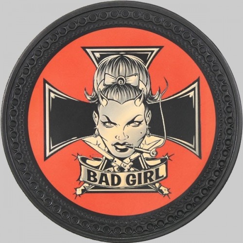Patch dos cuir pin-up « Bad Girl » croix de Malte