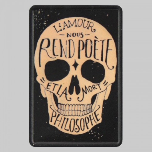 Kleiner Lederpatch Totenkopf „L’amour nous rend poète“