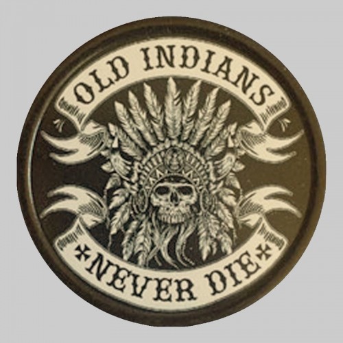 Kleiner Lederpatch Indianer-Totenkopf „Old Indians Never Die“