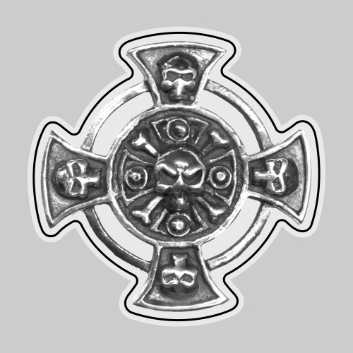 Maltese Cross with Skulls – pewter rivet-on motif, white leather washer
