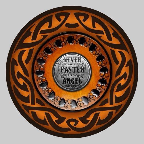 Großer runder keltischer Leder-Patch, GRV88 – Never Ride Faster – Altbraun