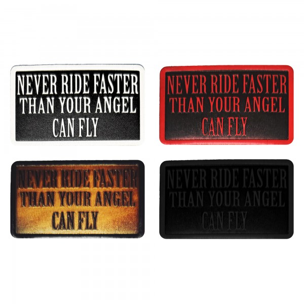 Patch Never Ride Faster en cuir embouti