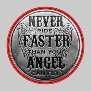 Never Ride Faster – auf roter Lederscheibe