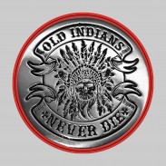 Old Indians Never Die – motif à riveter en étain, rondelle de cuir rouge