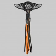 Lady Biker – aile à riveter cuir et motif étain - avec plumes, rondelle noire, franges noires et orange