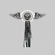 Tête de bison – aile à riveter cuir et motif étain - avec plumes, rondelle blanche, franges noires et blanches