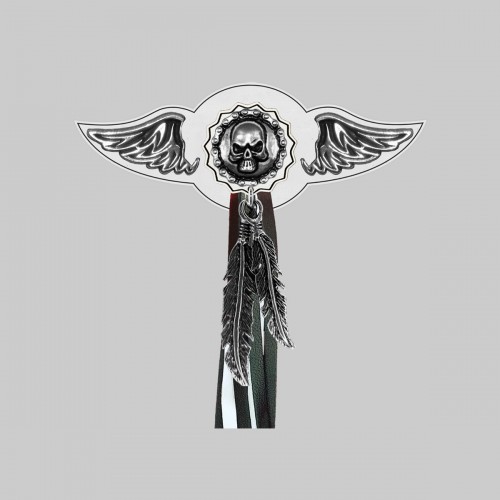 Skull with Chain – leather rivet-on wing with pewter motif - with feathers, white washer, black and white tassels