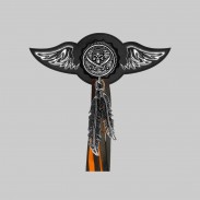Tête de mort pirate – aile à riveter cuir et motif étain - avec plumes, rondelle noire, franges noires et orange