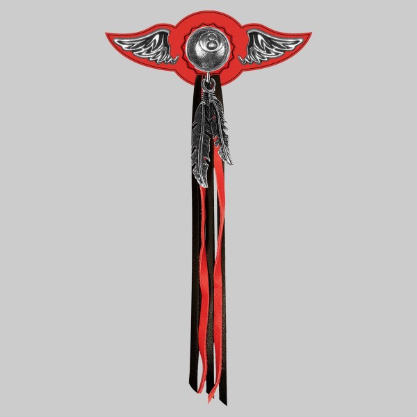 Boule 8 – aile à riveter cuir et motif étain - avec plumes, rondelle rouge, franges noires et rouges