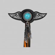 Concho turquoise torsade – aile à riveter cuir et motif étain - avec plumes, rondelle noire, franges noires et orange