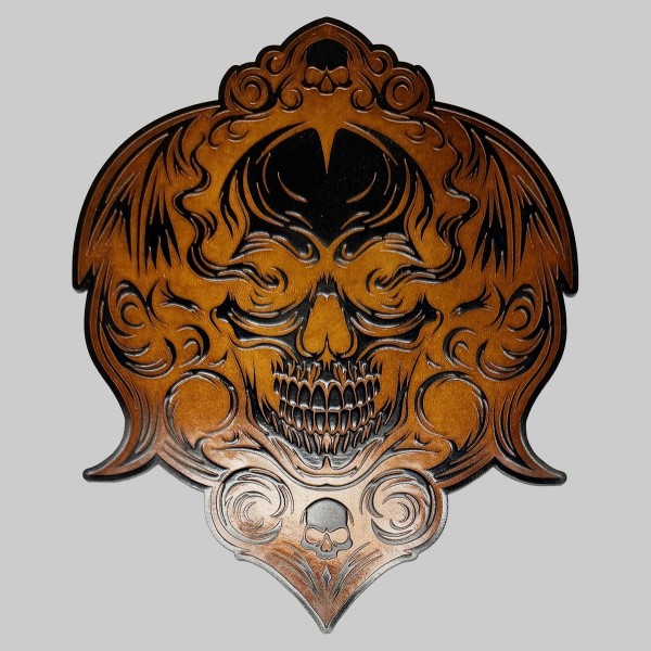 Patch tête de mort tribale en cuir embouti – marron vieilli
