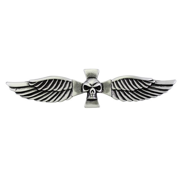 Skull with Large Wings Pin, Pewter