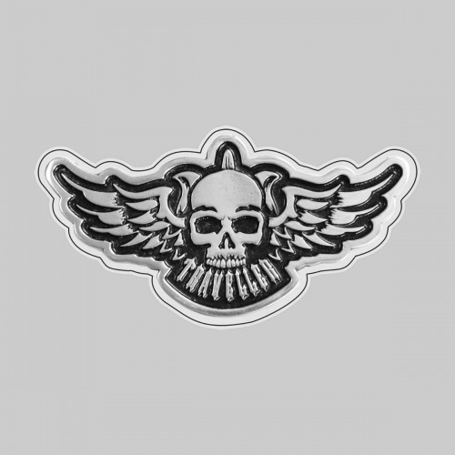 Traveller winged skull – on a white leather washer
